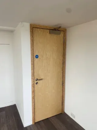 fire door installed with accuracy and attention to detail, ensuring a premium finish throughout.
#EPSFireAndSecurity #FireDoorInstallation #BuildingSafety #FireCompliance